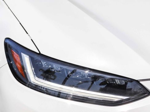 Certified 2024 Honda HR-V Sport image 6