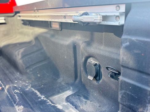 Used 2023 Nissan Frontier PRO-4X w/ Pro-4X Premium Package image 6