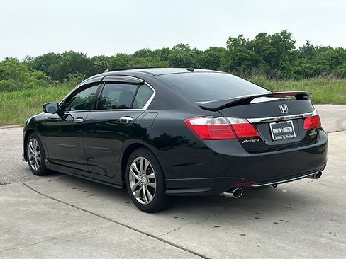 Used 2013 Honda Accord Touring image 6