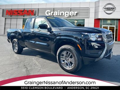 Used 2025 Nissan Frontier SV