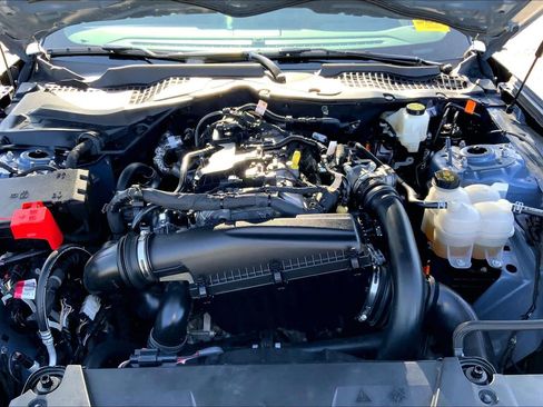 Used 2025 Ford Mustang Coupe RWD image 25