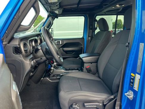 Used 2022 Jeep Wrangler Unlimited Sport AWD/4WD image 4
