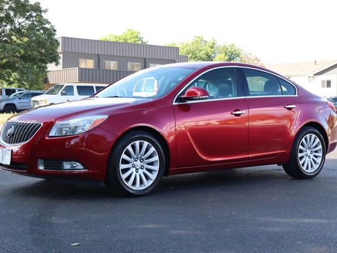 Used 2012 Buick Regal Premium image 11