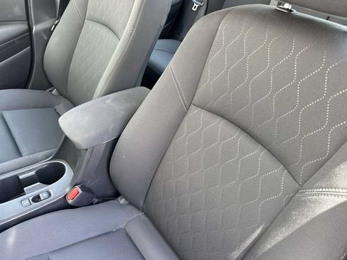 Used 2024 Toyota Corolla LE FWD image 16