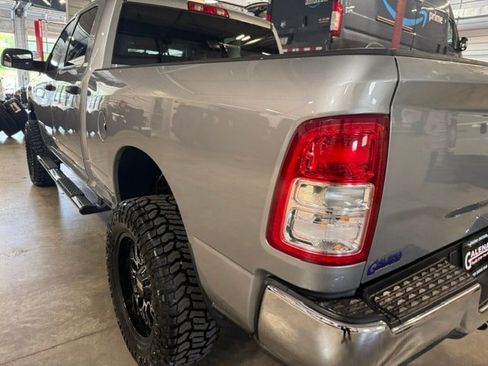Used 2022 RAM 2500 Tradesman w/ Chrome Appearance Group AWD/4WD image 29
