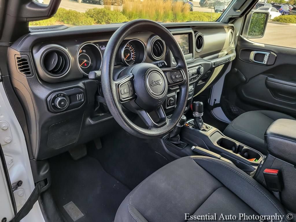 Used 2023 Jeep Wrangler Unlimited Sport AWD/4WD image 9