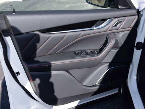 Used 2024 Maserati Levante Modena Ultima image 14