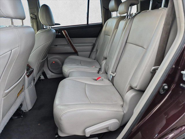 Used 2012 Toyota Highlander Limited w/ Protection Pkg AWD/4WD image 20