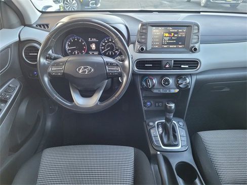 Used 2021 Hyundai Kona SEL image 7