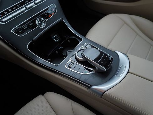 Used 2016 Mercedes-Benz C 300 4MATIC Sedan image 23