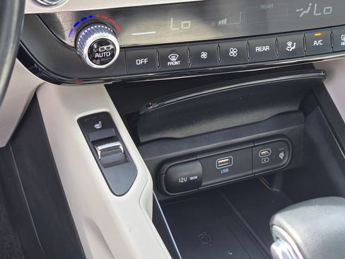 Used 2024 Kia Telluride S w/ S Sunroof Package AWD/4WD image 40