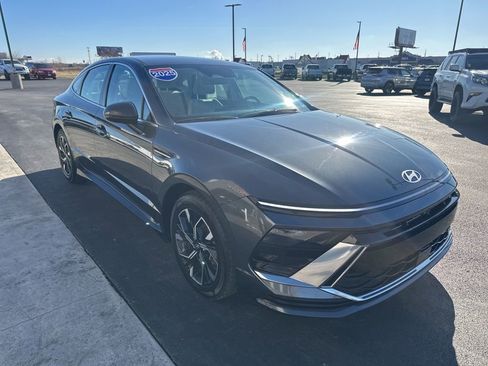 Used 2025 Hyundai Sonata SEL image 4
