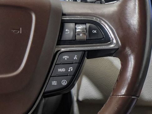 Used 2022 Lincoln Navigator L Reserve AWD/4WD image 17
