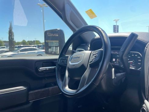Used 2023 GMC Sierra 2500 Denali w/ Denali Ultimate Package AWD/4WD image 27