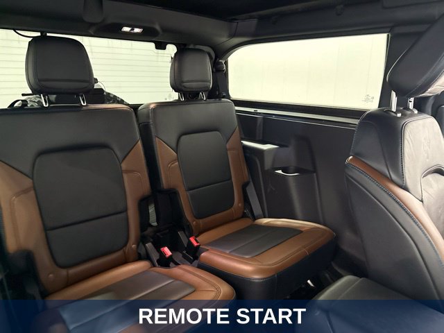 Used 2023 Ford Bronco Outer Banks w/ Sasquatch Package AWD/4WD image 11