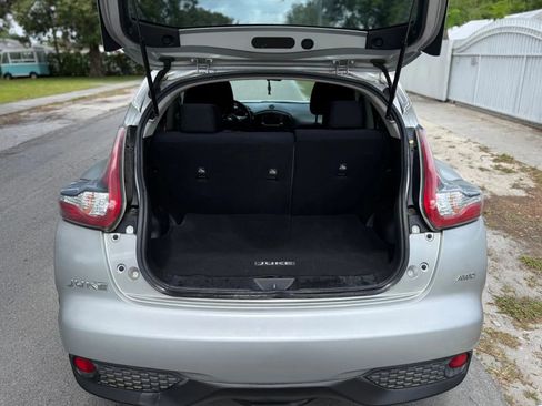 Used 2015 Nissan Juke S image 6