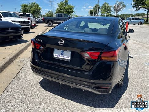Used 2024 Nissan Altima 2.5 S FWD image 24