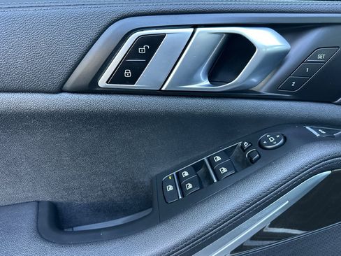 Used 2022 BMW X5 sDrive40i w/ Premium Package RWD image 10