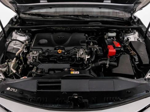 Used 2019 Toyota Camry LE FWD image 51