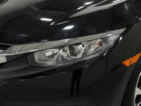 Used 2017 Honda Civic EX image 31