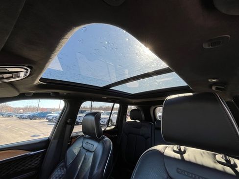 Used 2024 Jeep Grand Cherokee Summit AWD/4WD image 29