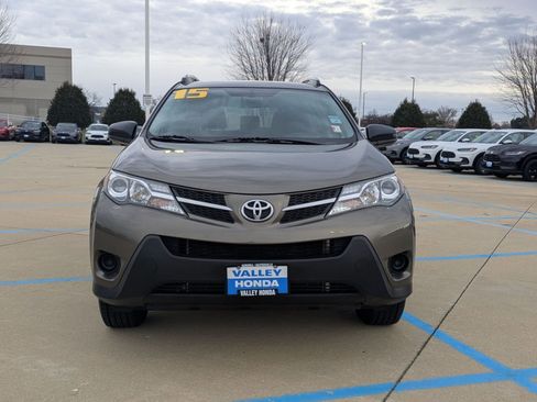 Used 2015 Toyota RAV4 LE image 3