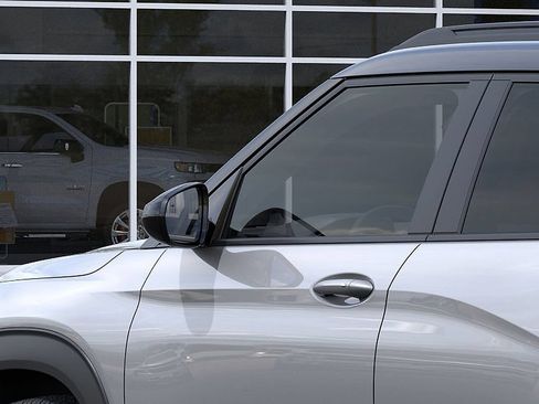 New 2026 Chevrolet TrailBlazer RS w/ Convenience Package AWD/4WD image 12