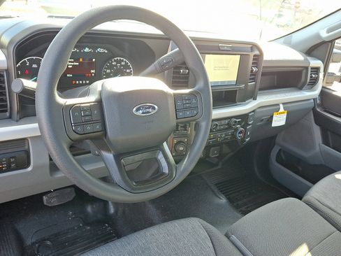 New 2026 Ford F250 XL image 17