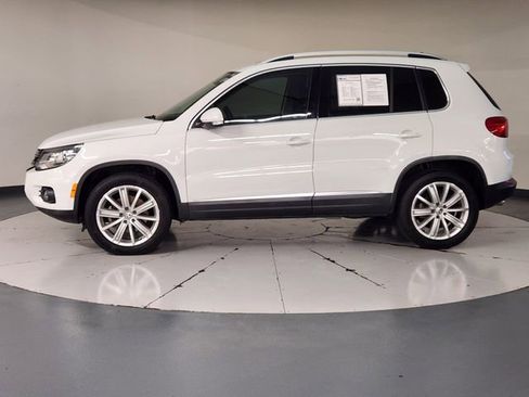 Used 2016 Volkswagen Tiguan SE FWD image 5