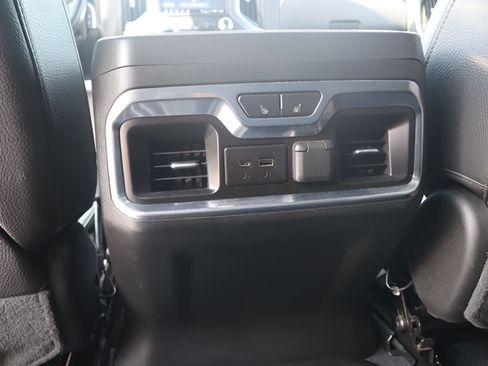 Used 2023 GMC Sierra 2500 Denali w/ Denali Ultimate Package AWD/4WD image 27