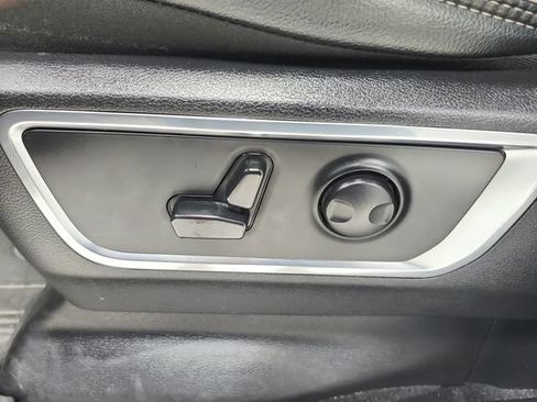 Used 2025 RAM 1500 Laramie AWD/4WD image 20