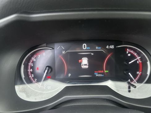 Used 2024 Toyota RAV4 XLE w/ Convenience Package FWD image 23
