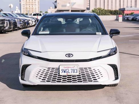 Used 2026 Toyota Camry XSE FWD image 2