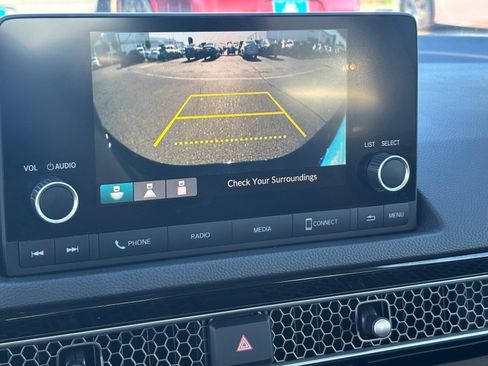 Certified 2022 Honda Civic EX image 23