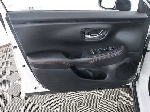Used 2025 Honda HR-V Sport image 21