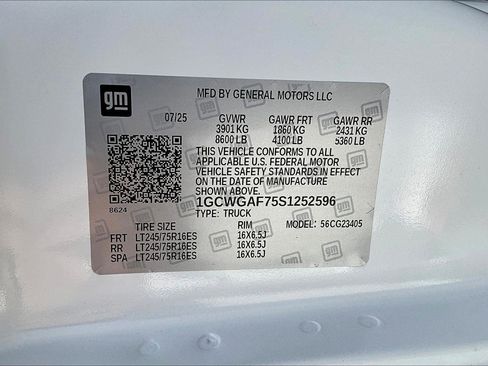 New 2025 Chevrolet Express 2500 w/ Driver Convenience Package image 8