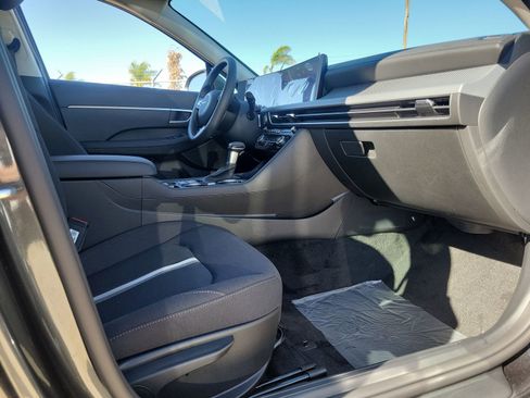 New 2026 Hyundai Sonata SE FWD image 17