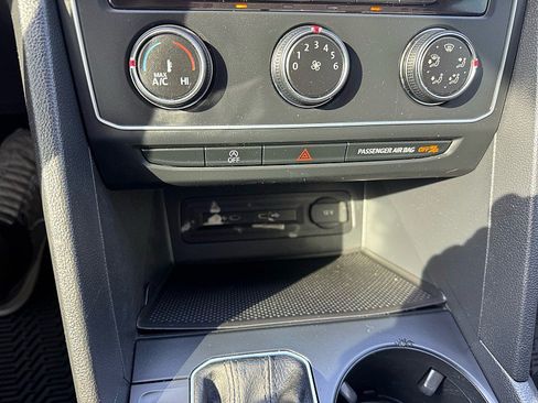 Used 2021 Volkswagen Atlas S AWD/4WD image 12