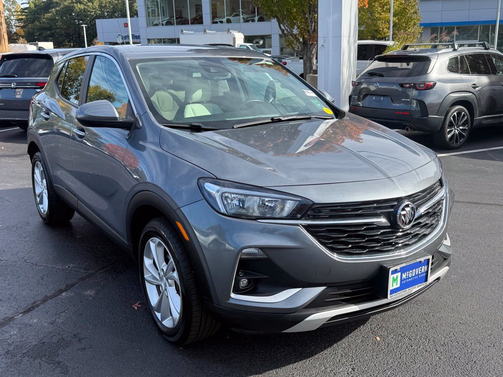 Used 2022 Buick Encore GX Preferred w/ Cold Weather Comfort Package FWD image 11