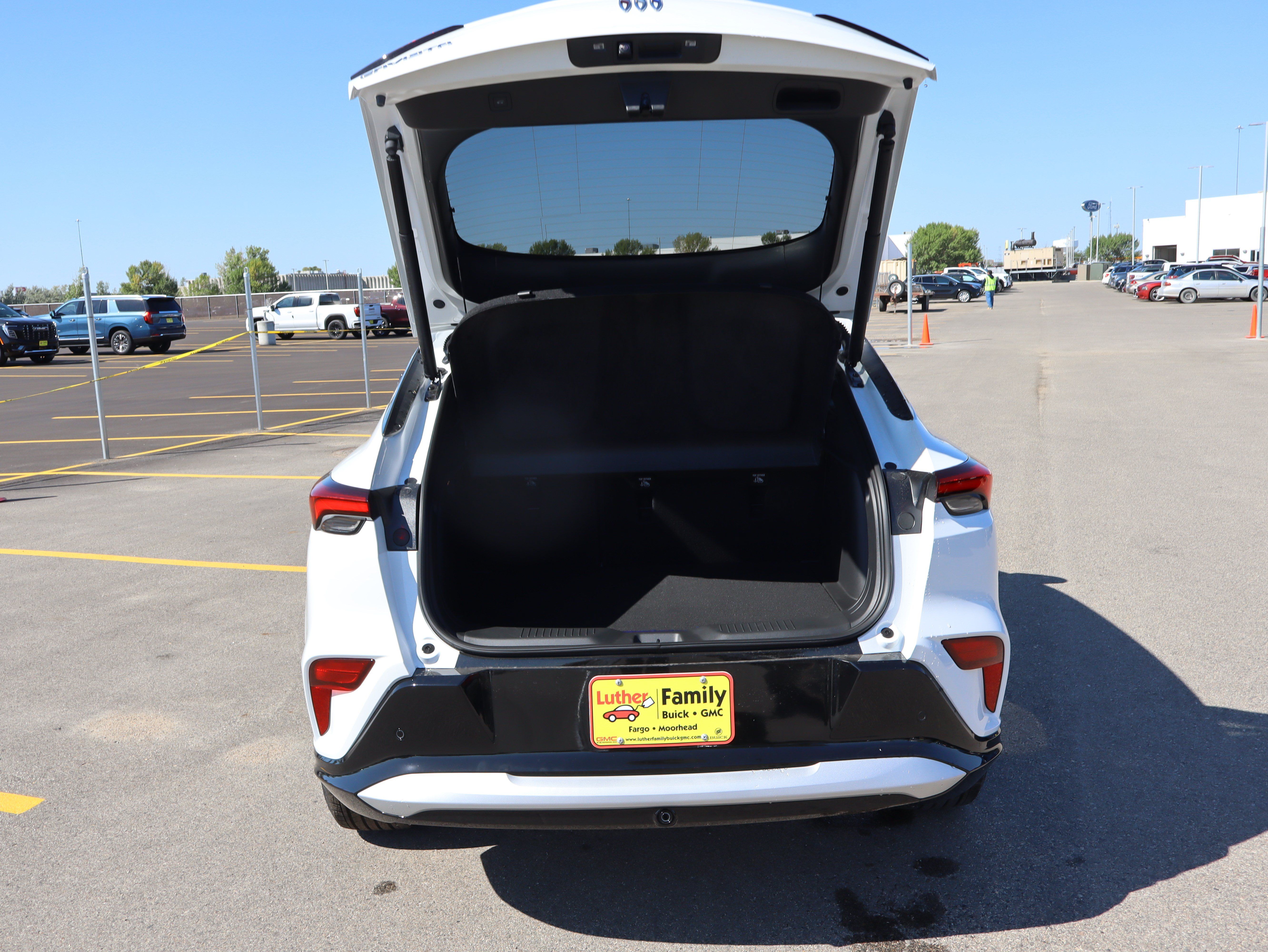 New 2026 Buick Envista Sport Touring w/ Convenience I Package FWD image 13