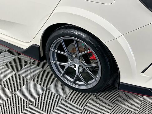 Used 2019 Honda Civic Type R image 38