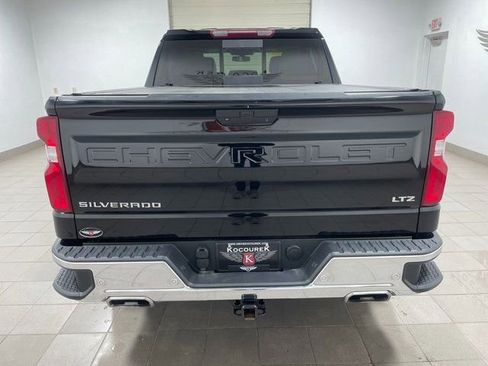 Used 2022 Chevrolet Silverado 1500 LTZ w/ Z71 Off-Road Package image 5