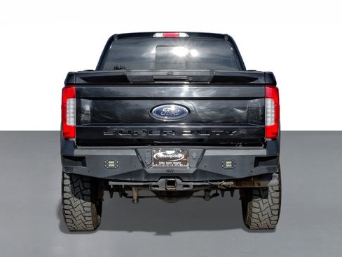 Used 2019 Ford F250 Lariat w/ Lariat Ultimate Package image 8