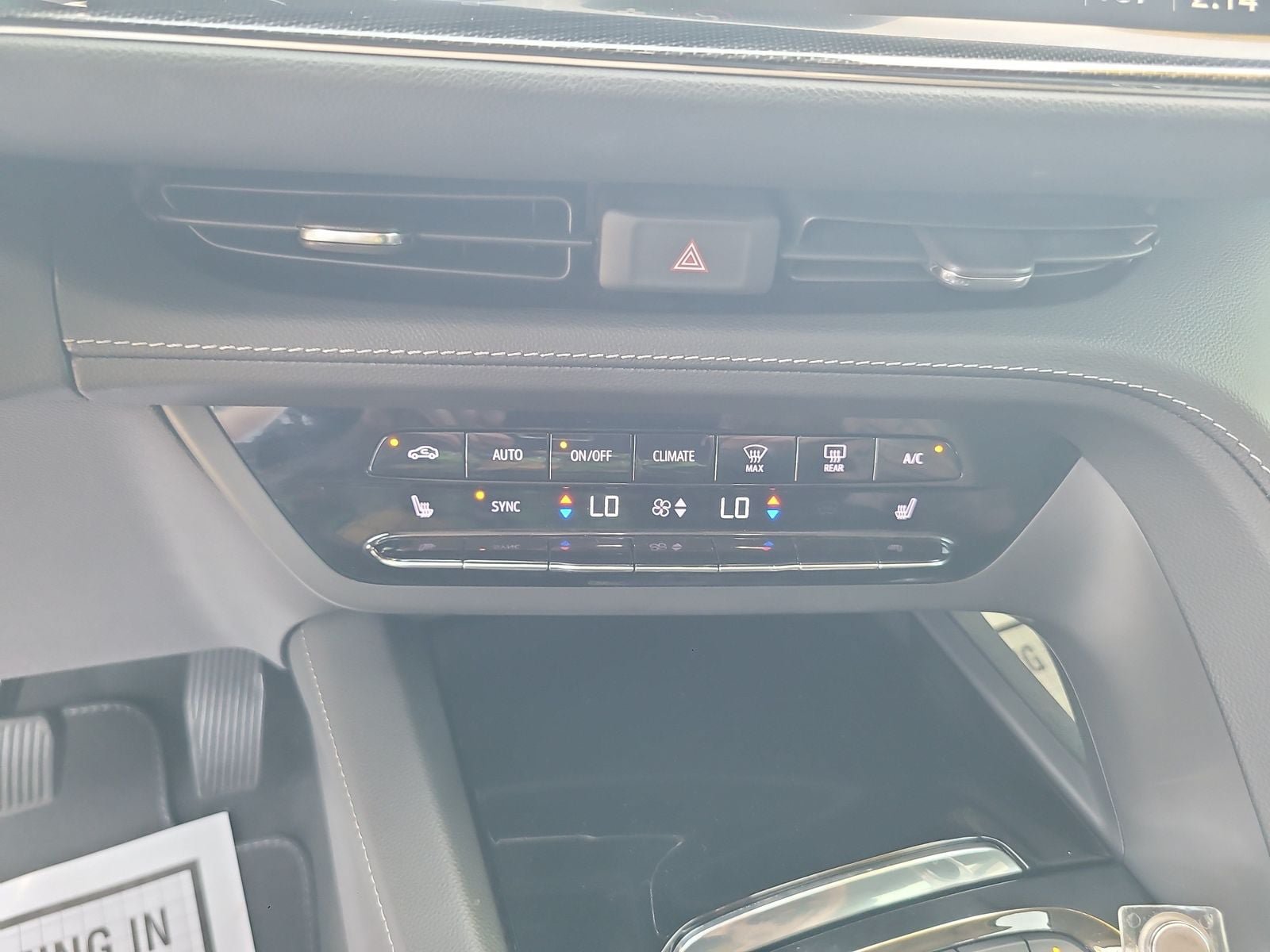 Used 2023 Buick Envision Essence FWD image 20