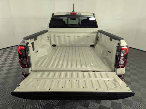 New 2026 Ford Ranger XLT image 10