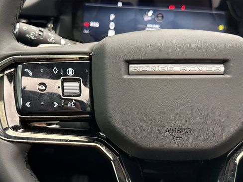 Certified 2025 Land Rover Range Rover Evoque S image 11