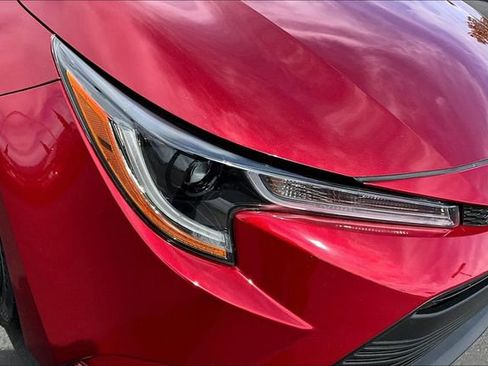 Used 2024 Toyota Corolla LE image 29