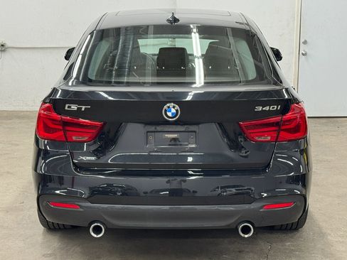 Used 2017 BMW 340i Gran Turismo xDrive AWD/4WD image 6