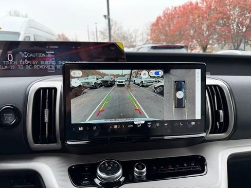 New 2025 Ford Expedition Max Active image 18