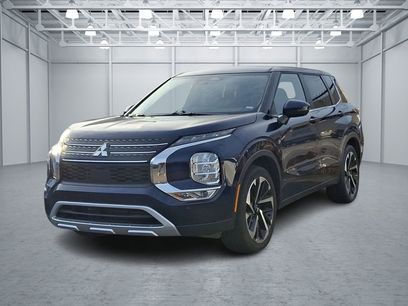 Used 2024 Mitsubishi Outlander SE
